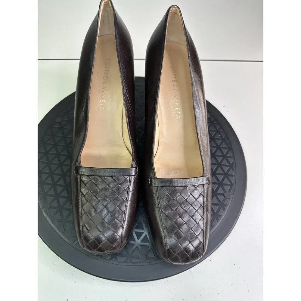Bottega Veneta Brown Leather Square Toe Intrecciato Pumps Size 10B Interaction